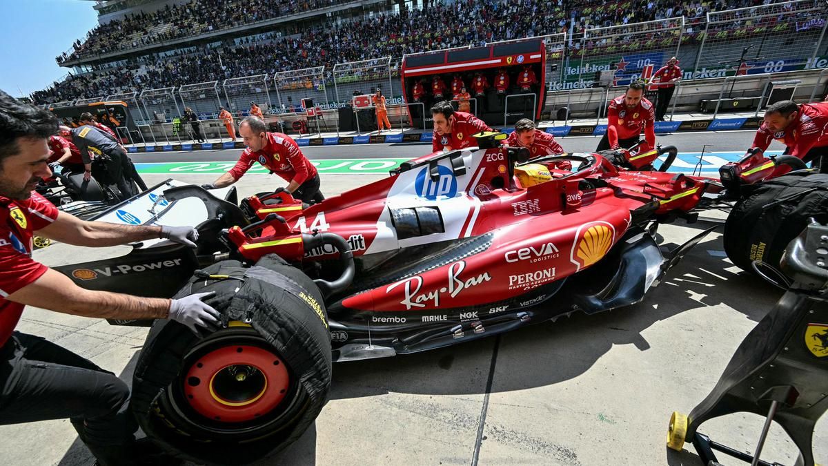 Hamilton Akui Mobil Ferrari Belum Cukup Kompetitif di F1 Jepang