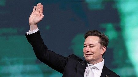 Elon Musk Umumkan Terafab, Pabrik Chip Terbesar di Dunia