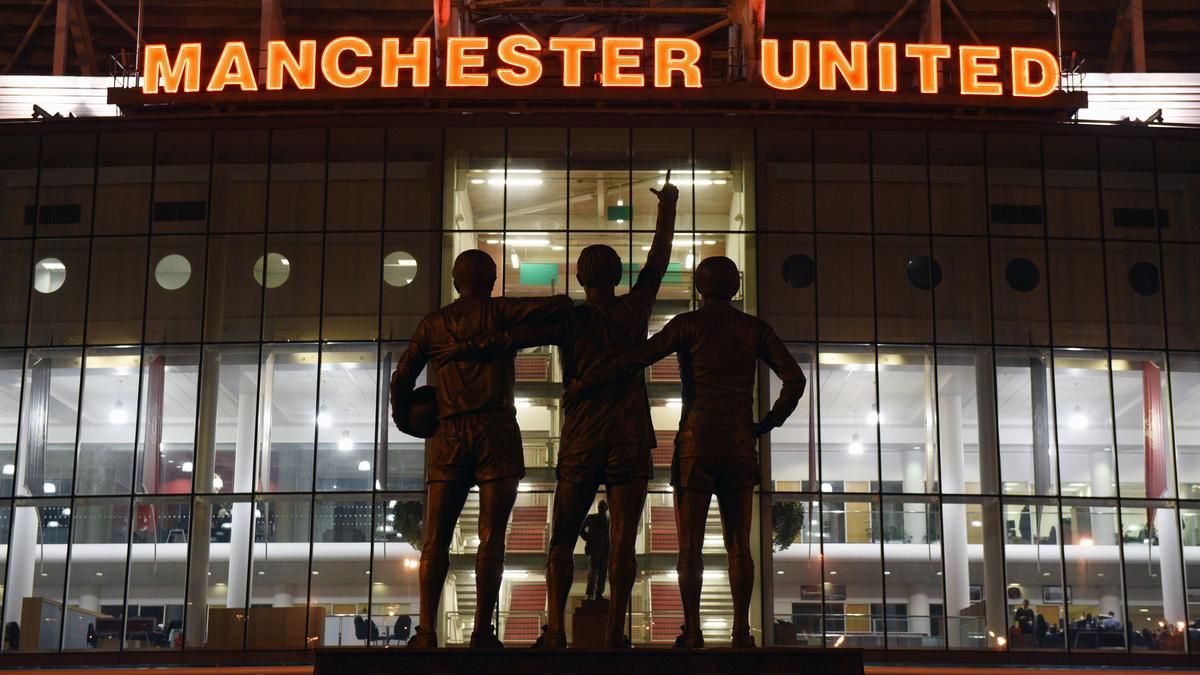 Para Peminat yang Pernah Berusaha Membeli Manchester United