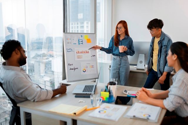 Strategi Bisnis Adaptasi Perilaku Konsumen dengan Infrastruktur Digital