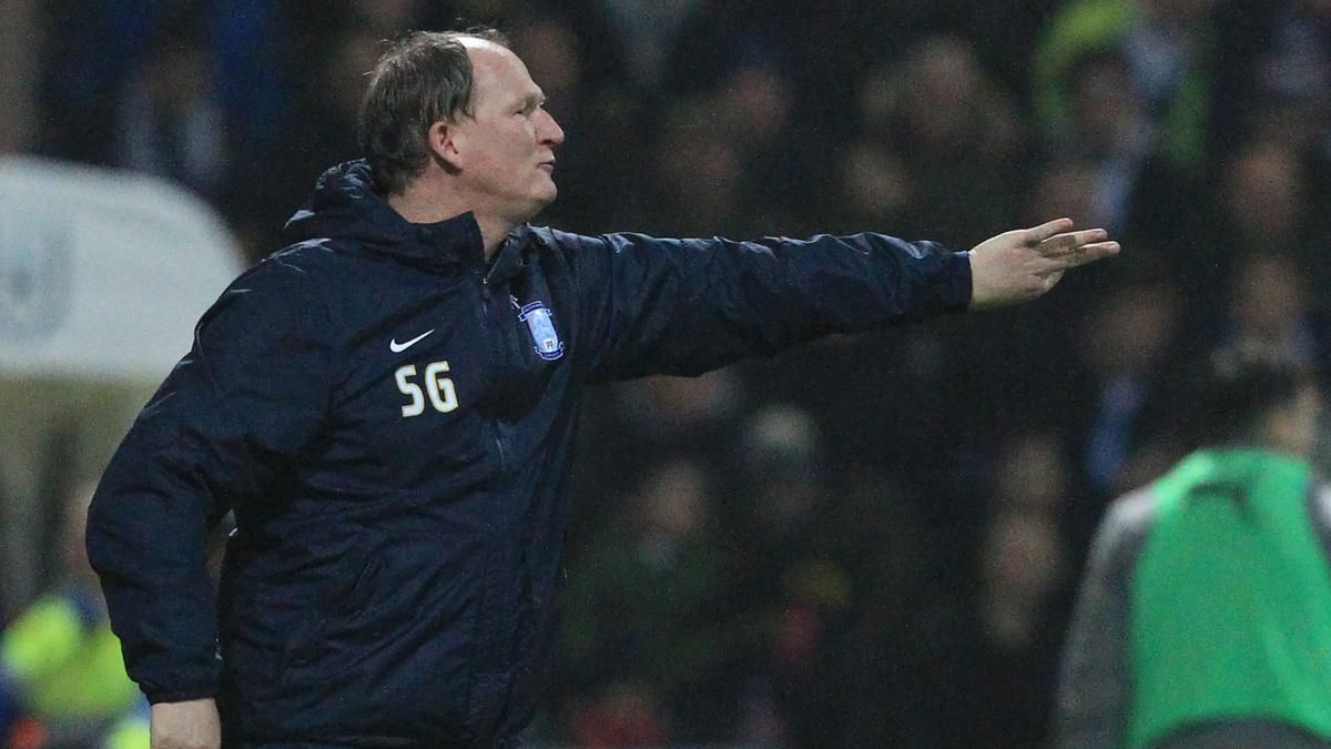 Simon Grayson Diharapkan Dongkrak Performa Timnas Indonesia
