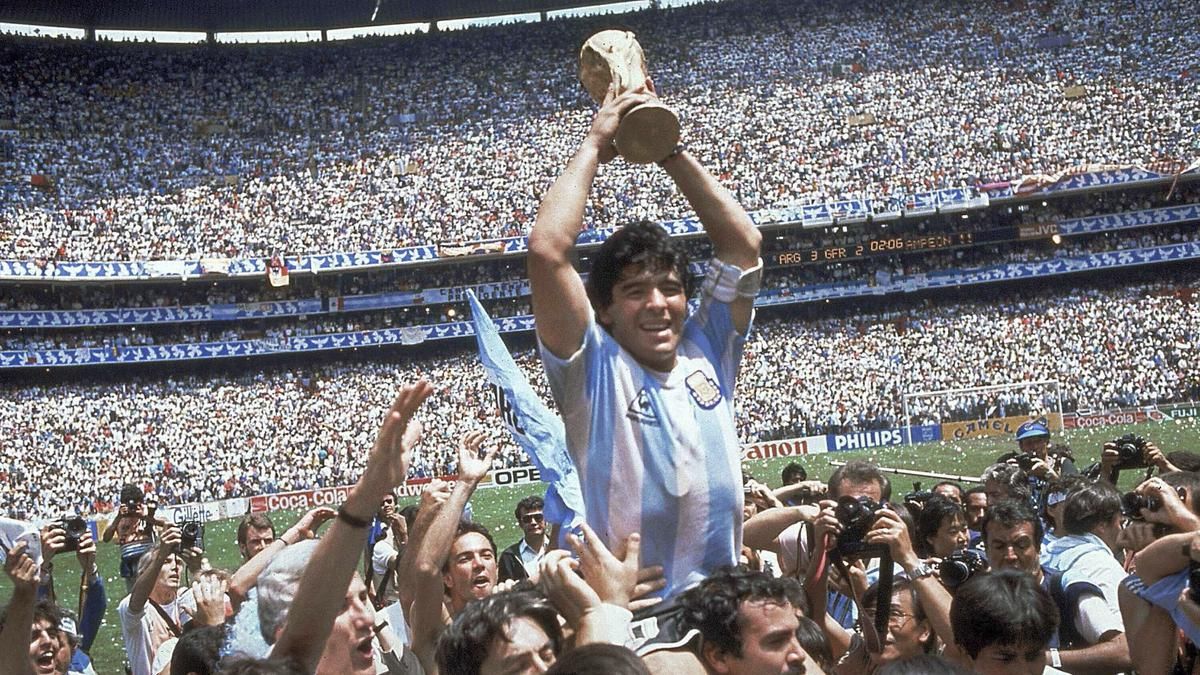 Koleksi Olahraga Termahal: Jersey Maradona ‘Tangan Tuhan’ Termasuk
