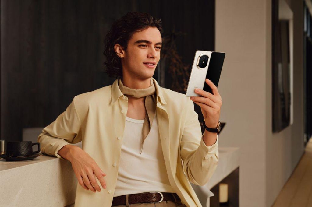 Huawei Rilis Mate X7, Ponsel Lipat Ultra-Tipis Jelang Lebaran