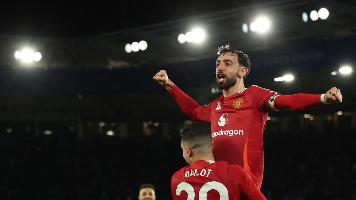 Manchester United Pertahankan Bruno Fernandes Hingga 2027
