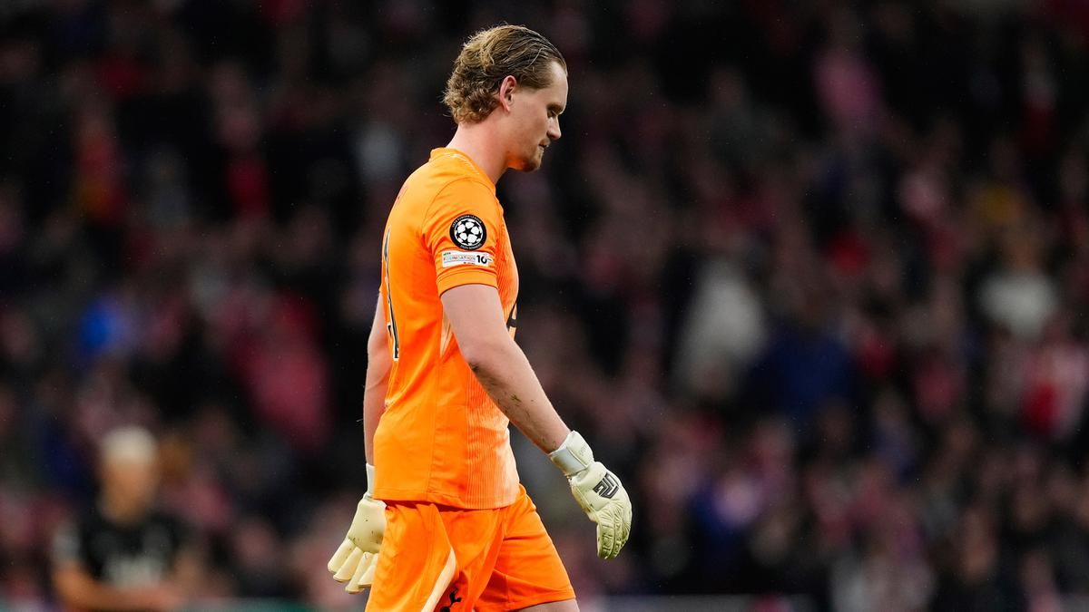 Kiper Tottenham Hotspur Buka Suara Usai Ditarik Keluar di Liga Champions