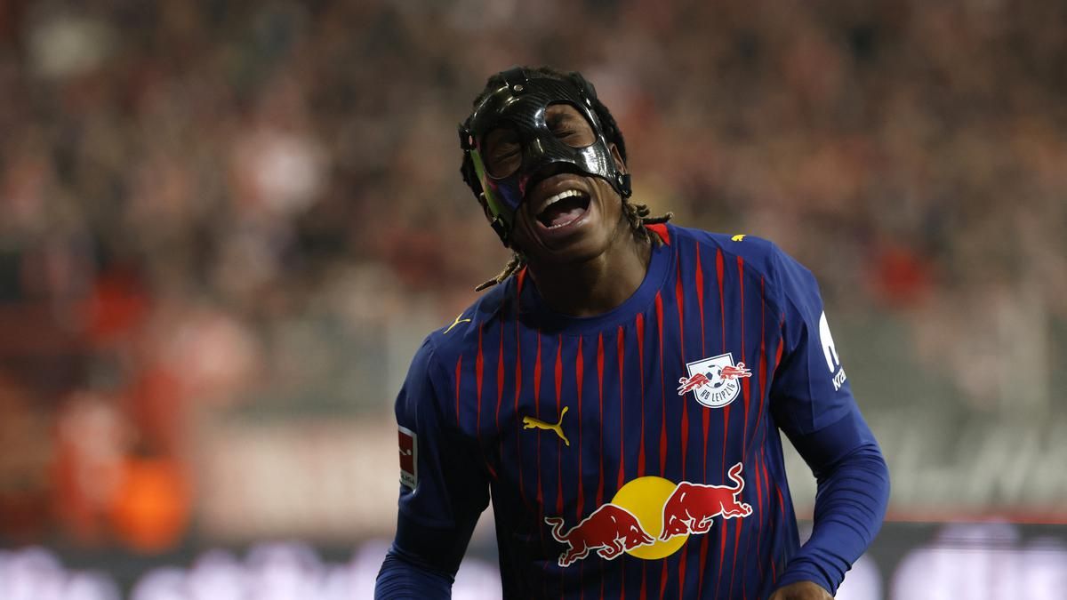 Manchester United Incar Lima Winger Baru untuk Perkuat Skuad