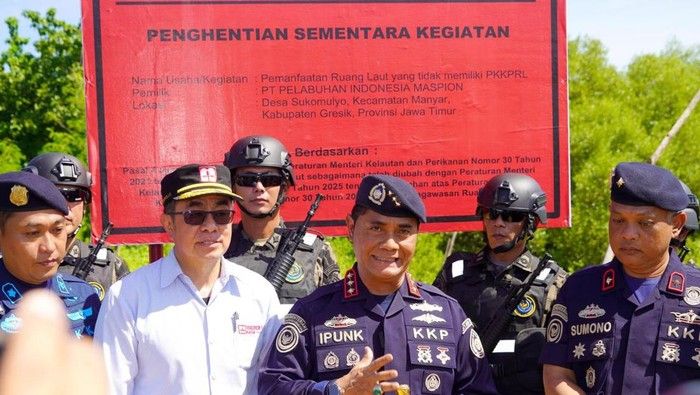 KKP Hentikan Sementara Pemanfaatan Ruang Laut di Gresik