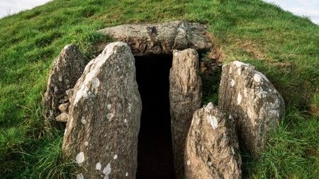 Arkeolog Temukan Makam Kuno Berusia 5.000 Tahun di Spanyol