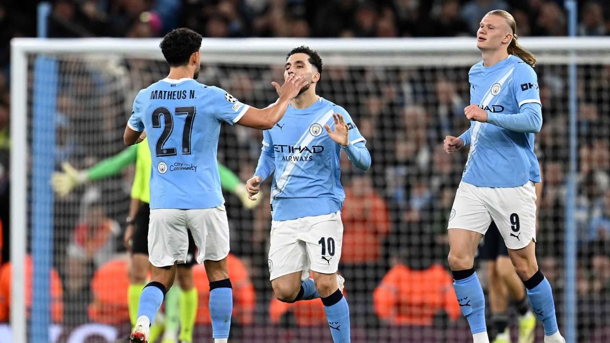 Massimo Ambrosini Kritik Performa Manchester City
