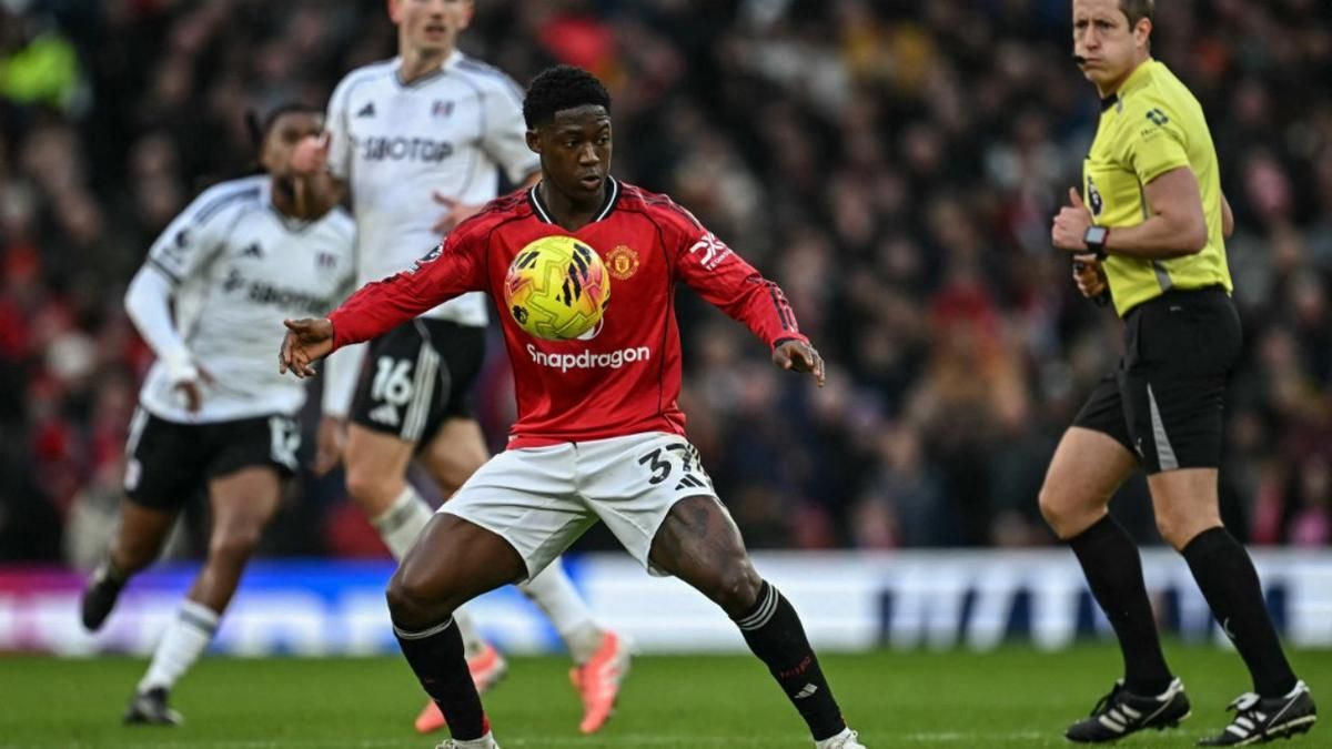 Manchester United Siapkan Kontrak Baru untuk Kobbie Mainoo