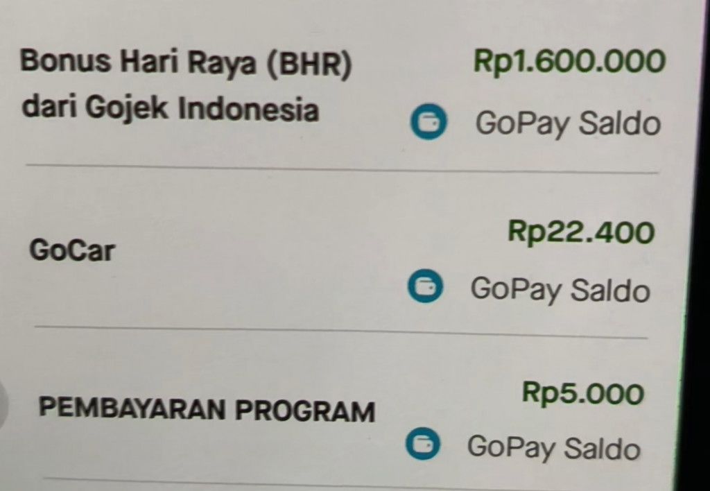 Driver Ojol Terima Bonus Hari Raya Rp1,6 Juta