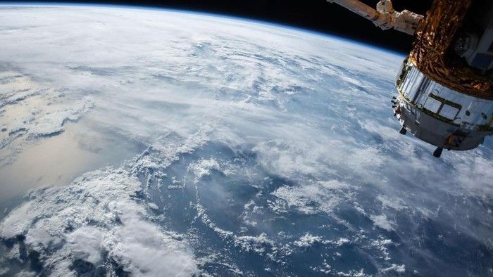 AI Diprediksi Mampu Bajak Satelit dan Picu Tabrakan