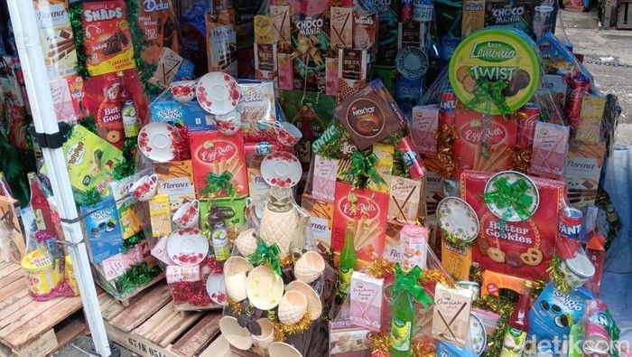 Pedagang Parsel Cikini Raup Omzet Ratusan Juta Rupiah