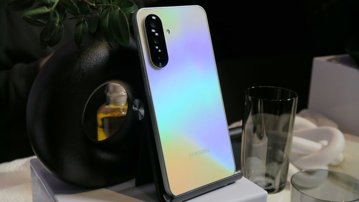 Ponsel Samsung Galaxy A Series Tawarkan Ketahanan Air Mulai Rp3 Jutaan