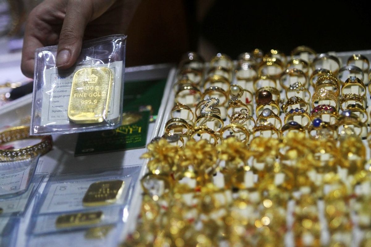 Harga Emas Antam Turun Menjadi Rp2.784.000 per Gram