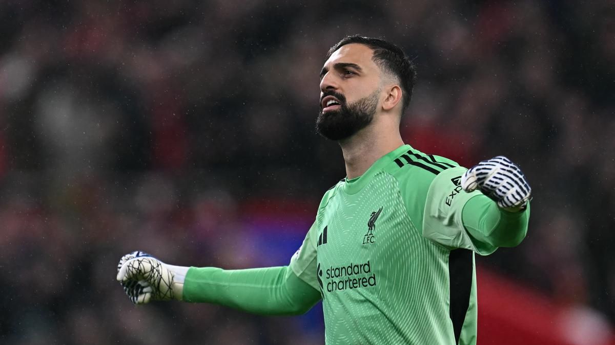 Giorgi Mamardashvili Konfirmasi Kondisi Membaik Usai Cedera Derbi Merseyside
