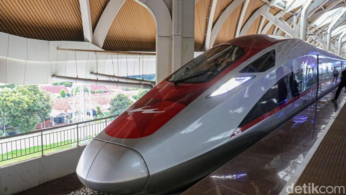 WIKA Rugi Triliunan Rupiah dari Proyek Kereta Cepat Whoosh