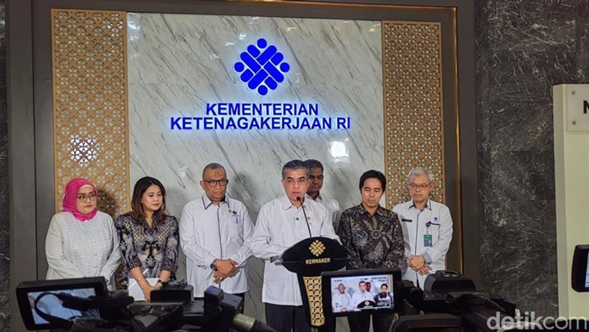 Pemerintah Ajak Swasta Terapkan WFH Sehari Sepekan untuk Hemat Energi