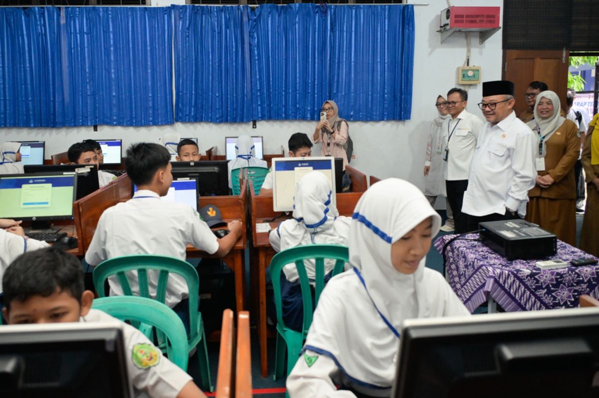 Mendikdasmen Mu’ti Berikan Strategi Hadapi TKA SMP 2026