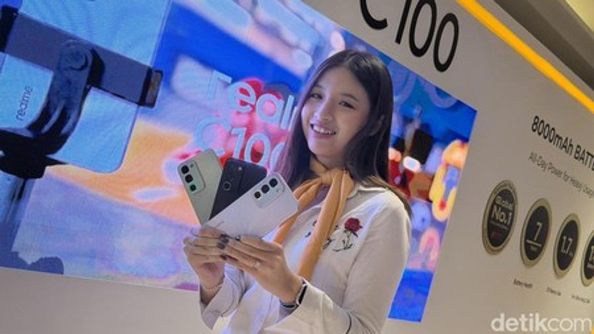 Realme Gunakan Teknologi Stacking untuk Baterai 8.000 mAh yang Ramping