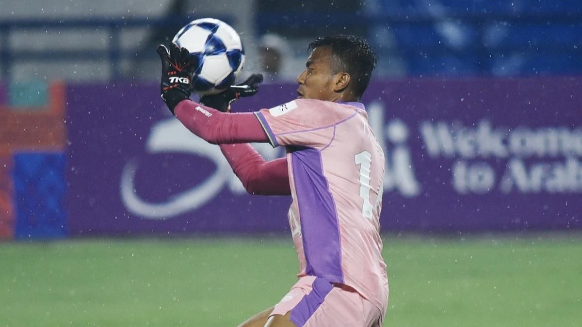 Persib Kalahkan Semen Padang 2-0, Teja Paku Alam Pecahkan Rekor Clean Sheet