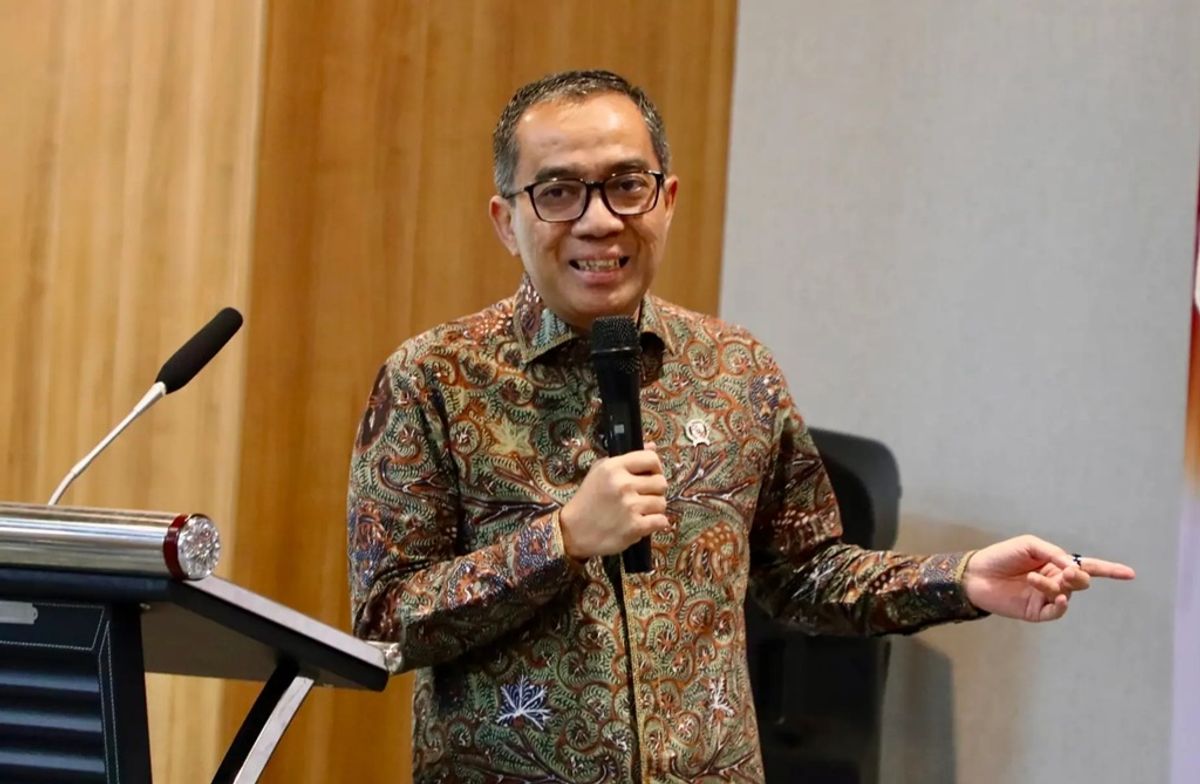 Kemdiktisaintek Salurkan Rp1,7 Triliun Dana Riset untuk 18.215 Penerima