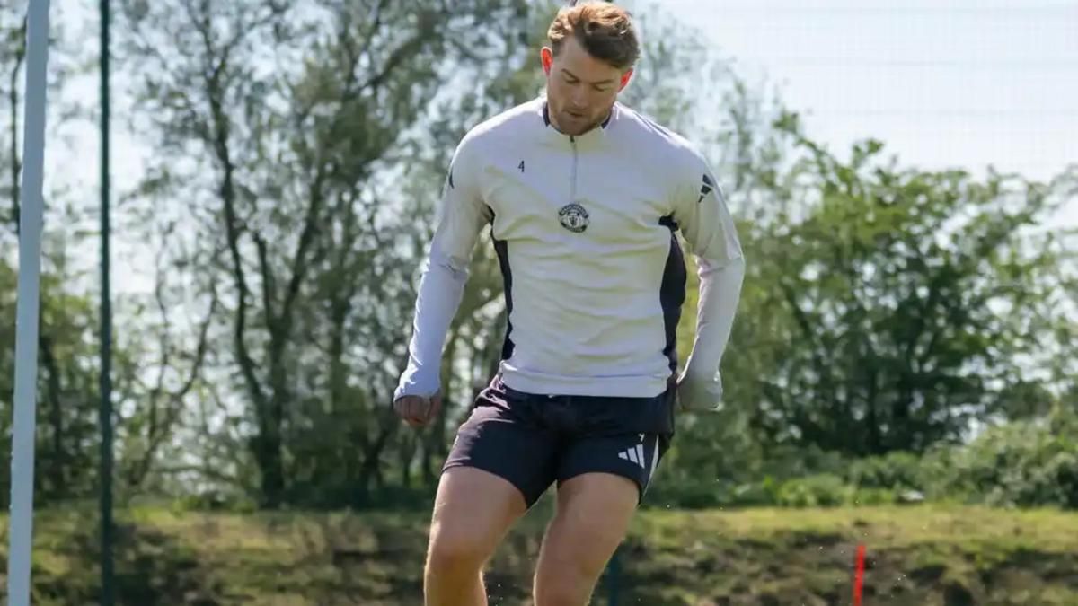Matthijs de Ligt Jalani Latihan Individu Jelang Laga Kontra Brentford