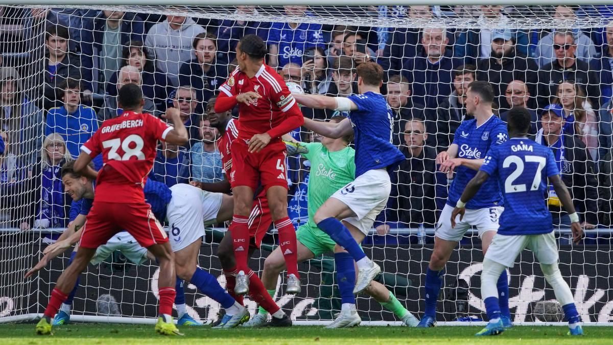 Liverpool Kalahkan Everton Melalui Gol Penentu Virgil van Dijk