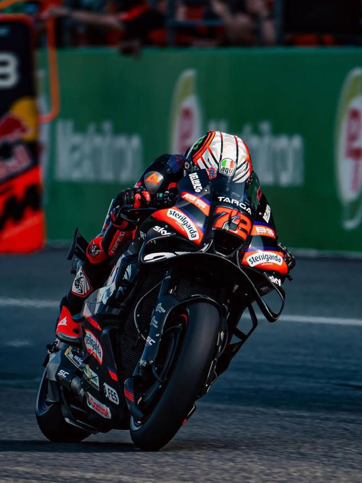 Valentino Rossi Ragukan Marco Bezzecchi Kalahkan Marc Marquez di MotoGP 2026