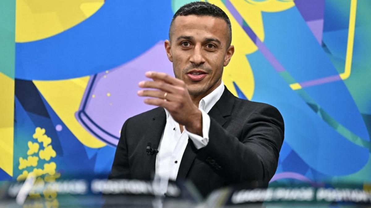 Thiago Alcantara Pilih Andres Iniesta Sebagai Rekan Setim Terbaik