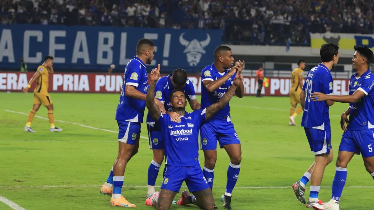 Bhayangkara FC Jamu Persib Bandung di Stadion Sumpah Pemuda