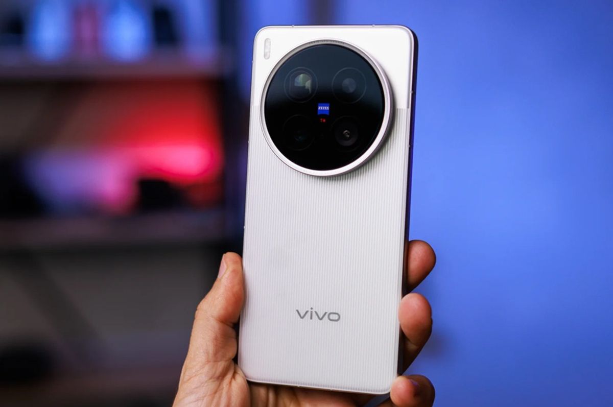 Oppo dan Vivo Luncurkan Ponsel Flagship Baru Mei 2026