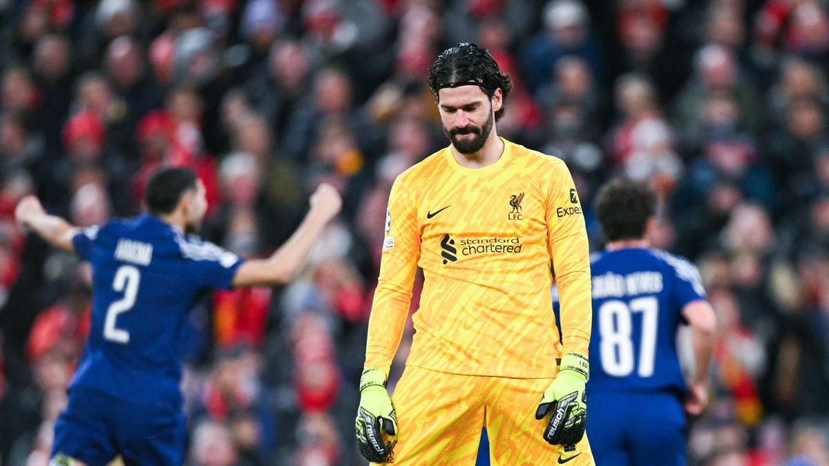 Liverpool Diragukan Hadapi PSG di Liga Champions UEFA: Dugarry Sebut Bencana