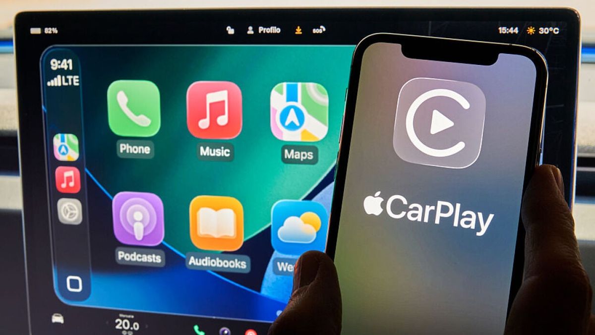 ChatGPT Kini Hadir di Apple CarPlay melalui iOS 26.4
