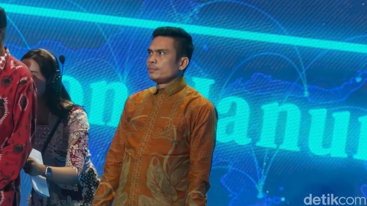 Jamaluddin Raih Penghargaan Individu Pejuang Internet Masuk Desa 2026