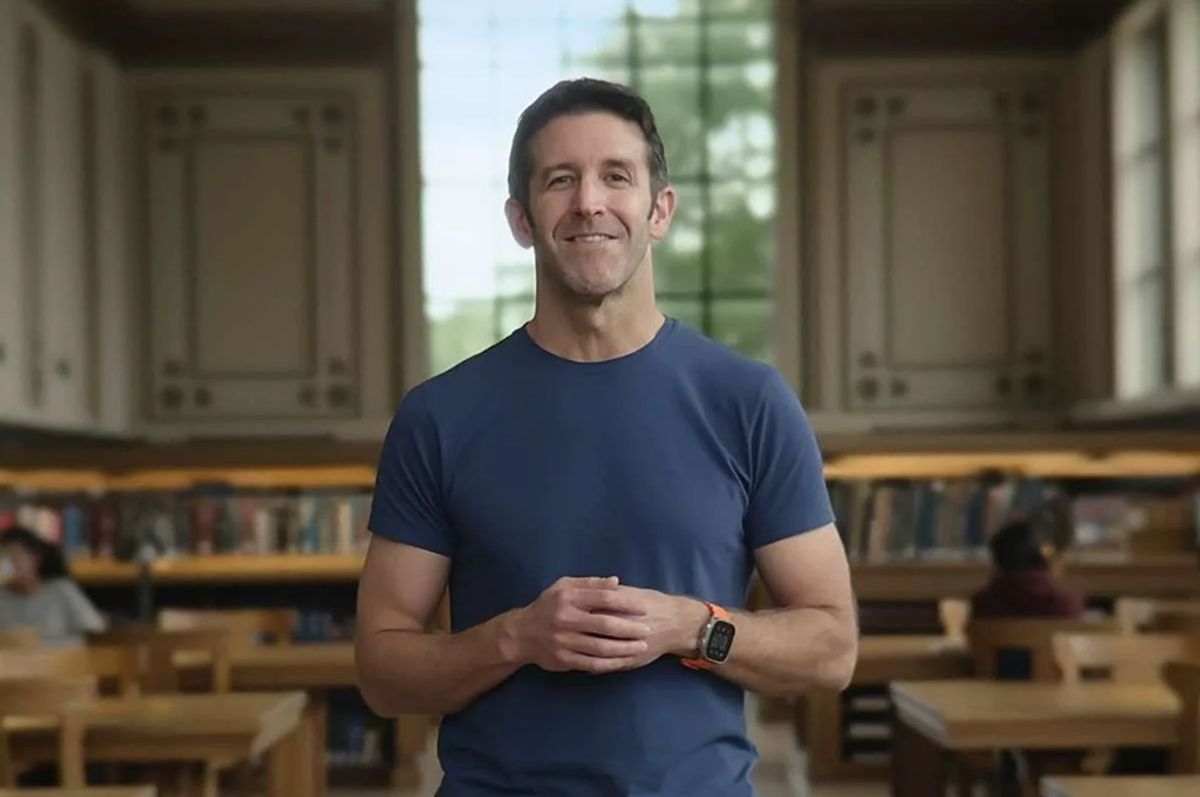 John Ternus Resmi Gantikan Tim Cook Sebagai CEO Apple