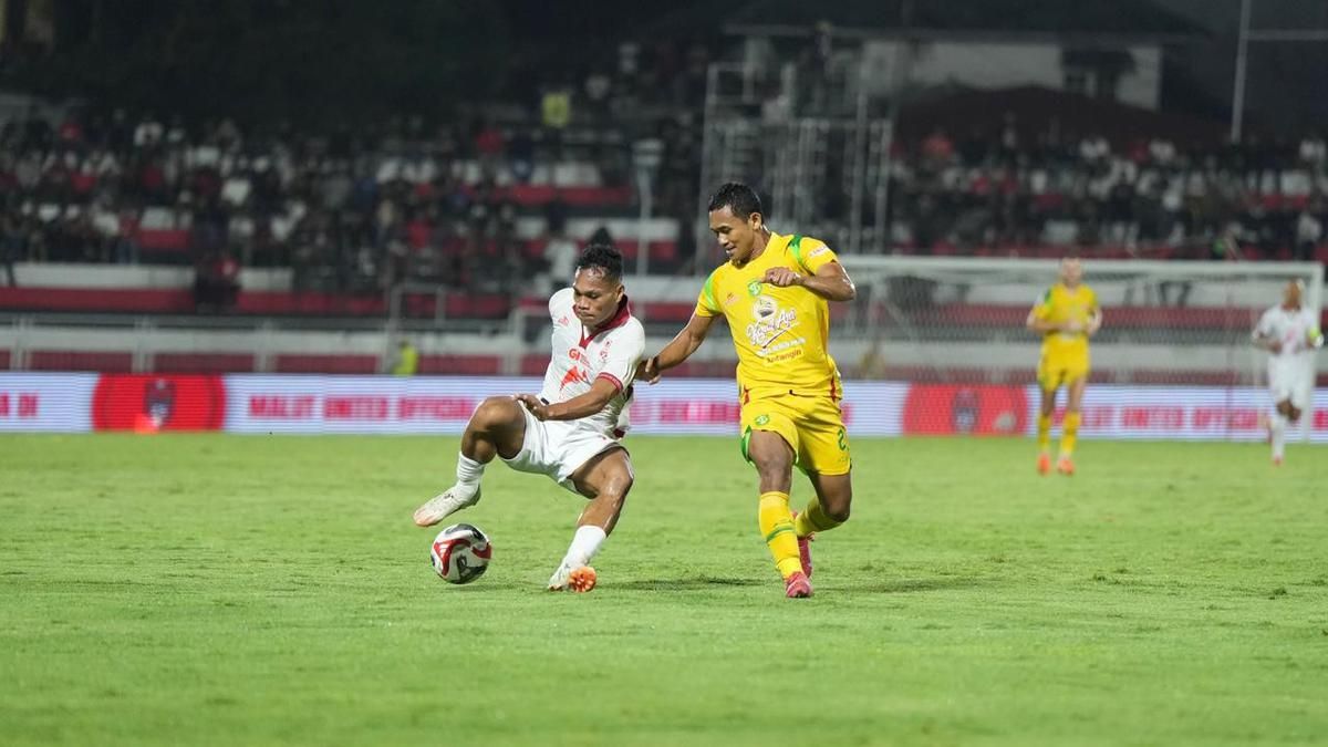 Persebaya Surabaya Kalahkan Malut United 2-0 di Stadion Gelora Kie Raha