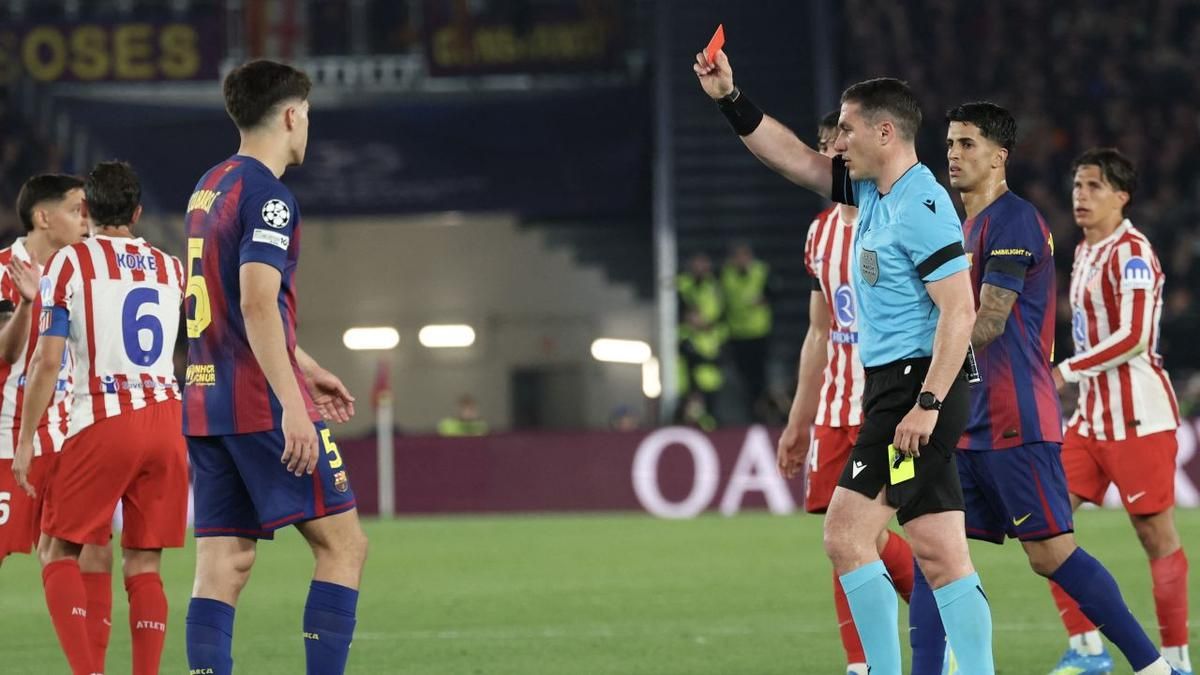 Krisis Bek Melanda Barcelona: Pique Beri Dukungan untuk Cubarsi, Henry Kritik Wasit