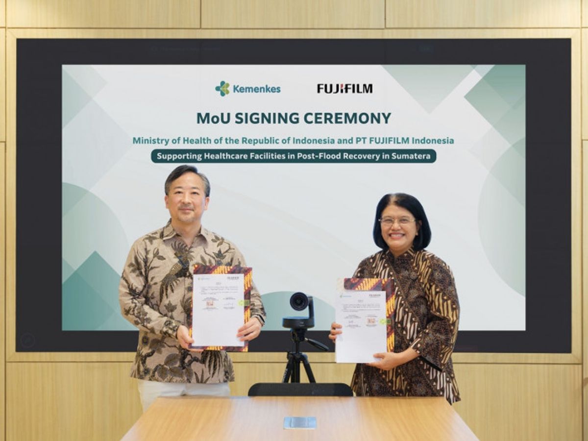 Fujifilm Indonesia Serahkan Unit Mobile X-Ray untuk RSUD Langsa Aceh