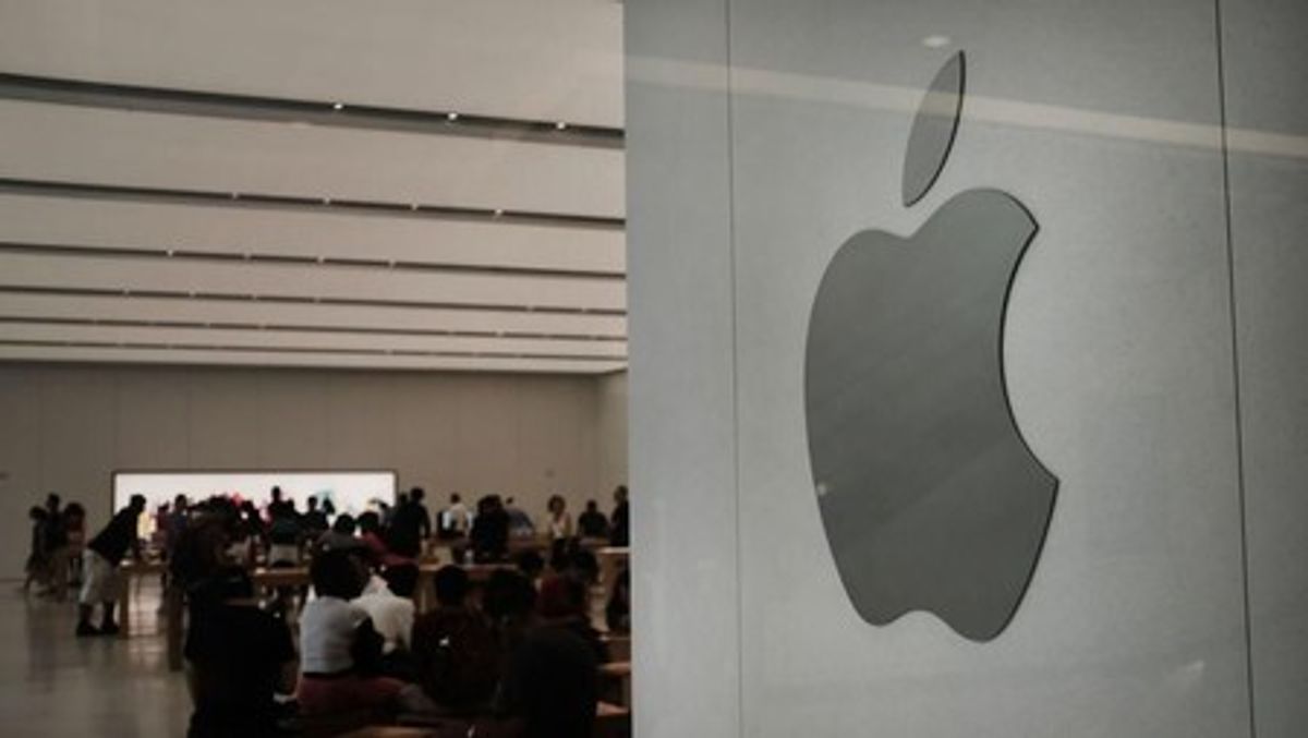 Apple Siapkan iPhone Ultra Lipat dan MacBook Layar Sentuh