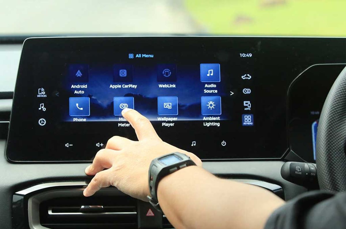 Mitsubishi Destinator Mudahkan Pengaturan Fitur Keselamatan Lewat Layar Digital