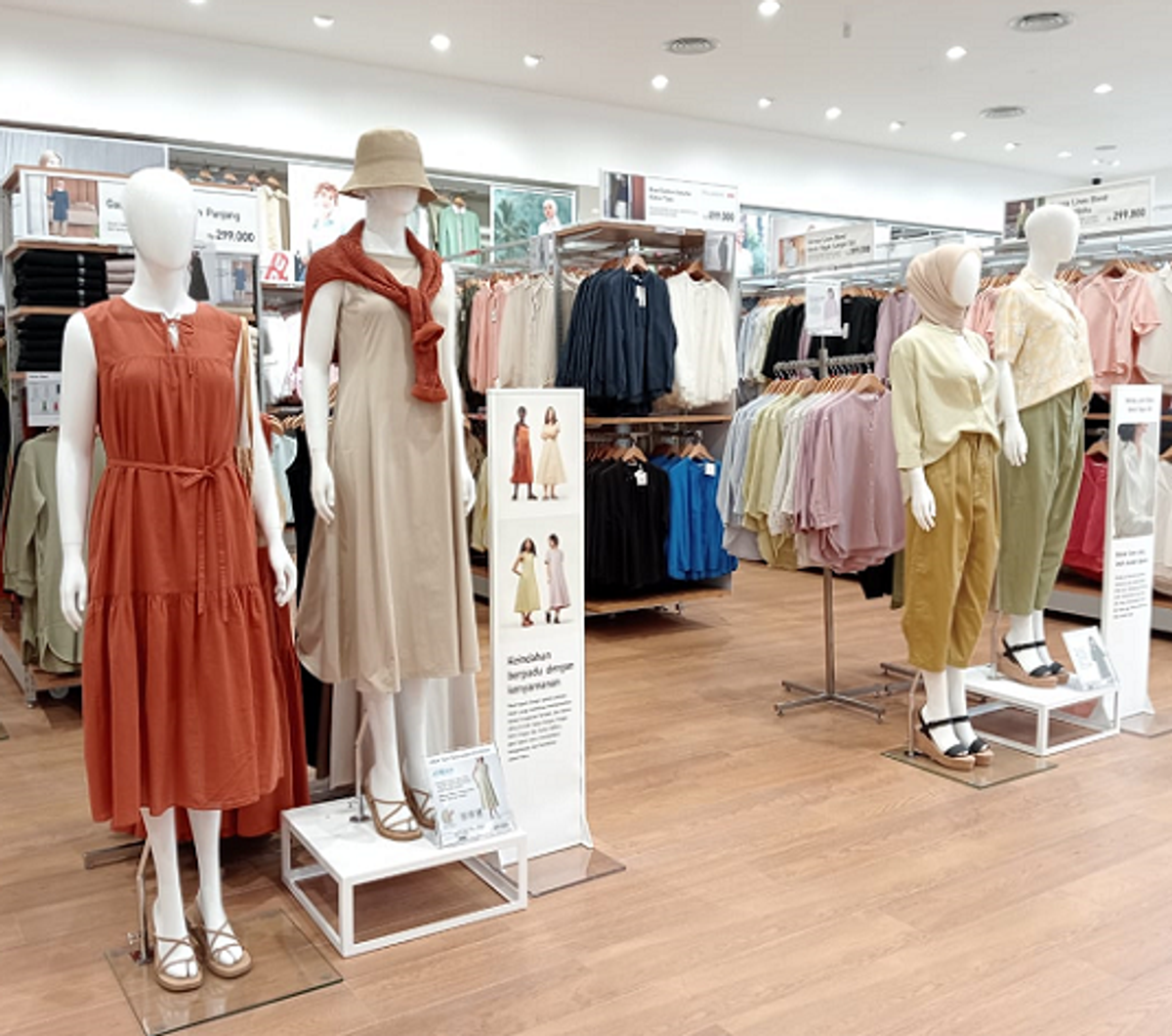 Fast Retailing, Induk Usaha Uniqlo, Catatkan Pendapatan Rp 220,8 Triliun di Semester I 2026