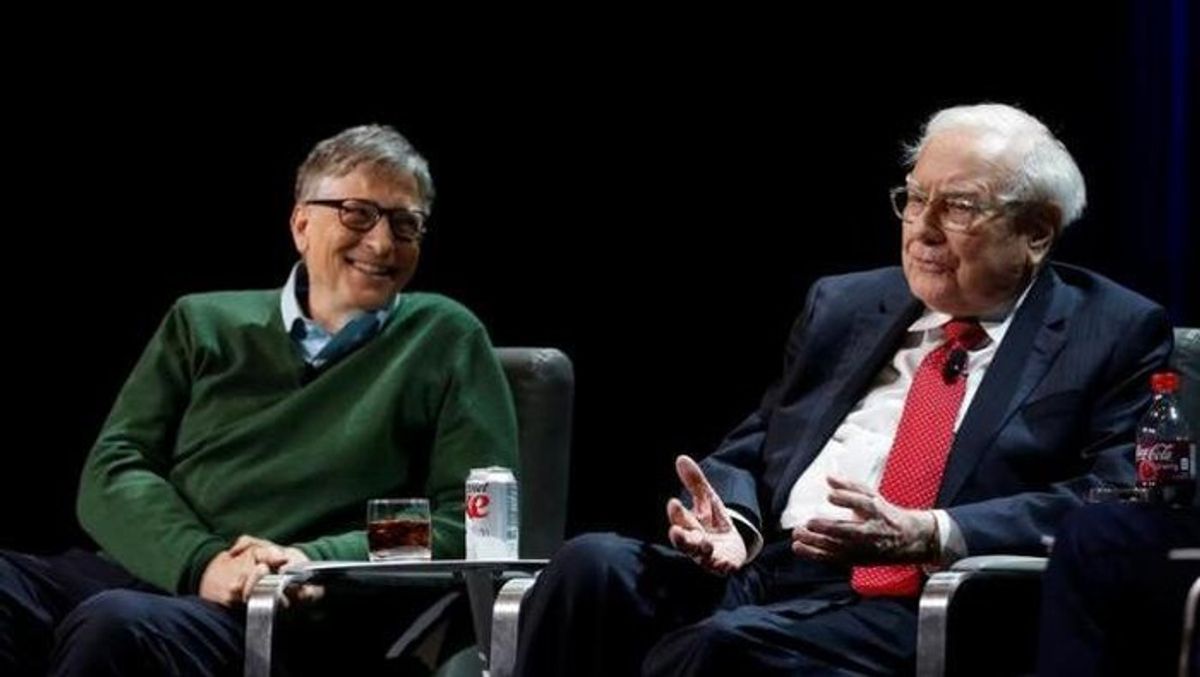 Warren Buffett Jeda Donasi ke Gates Foundation Usai Dokumen Epstein Dirilis