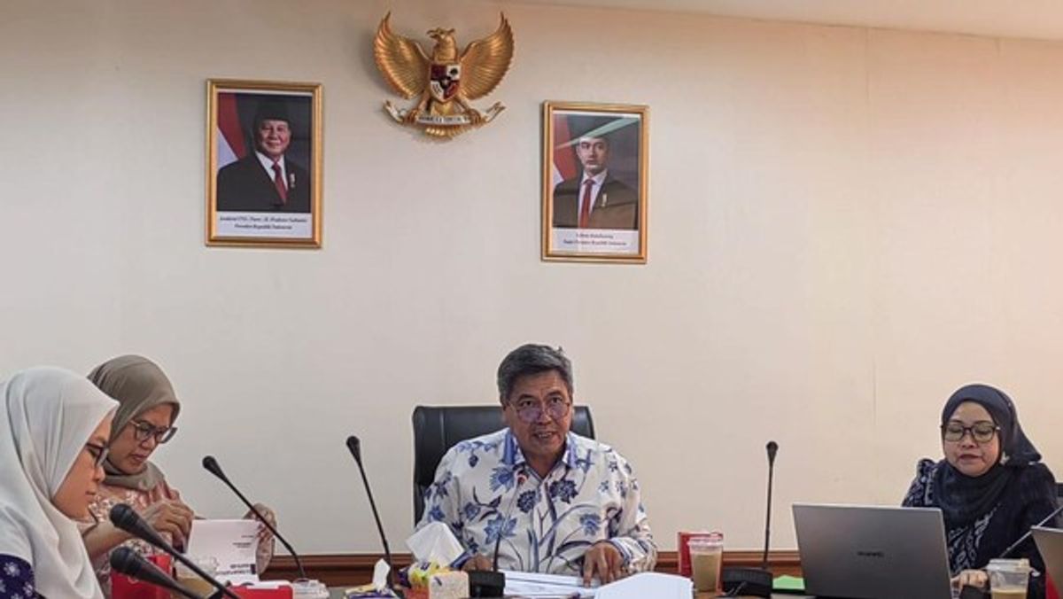 Kemenperin Dorong Pengalihan Kemasan Plastik ke Kertas dan Kaca