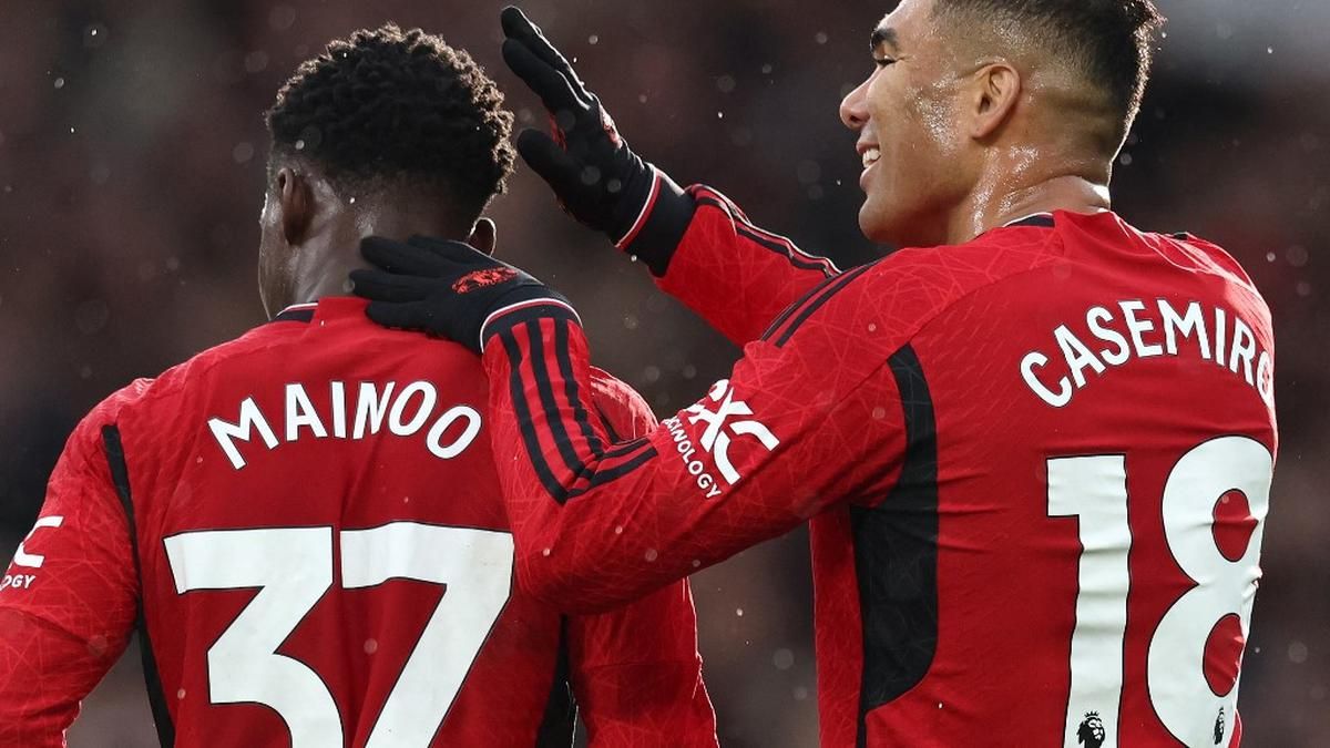 Manchester United Incar Gelandang Elite untuk Gantikan Casemiro