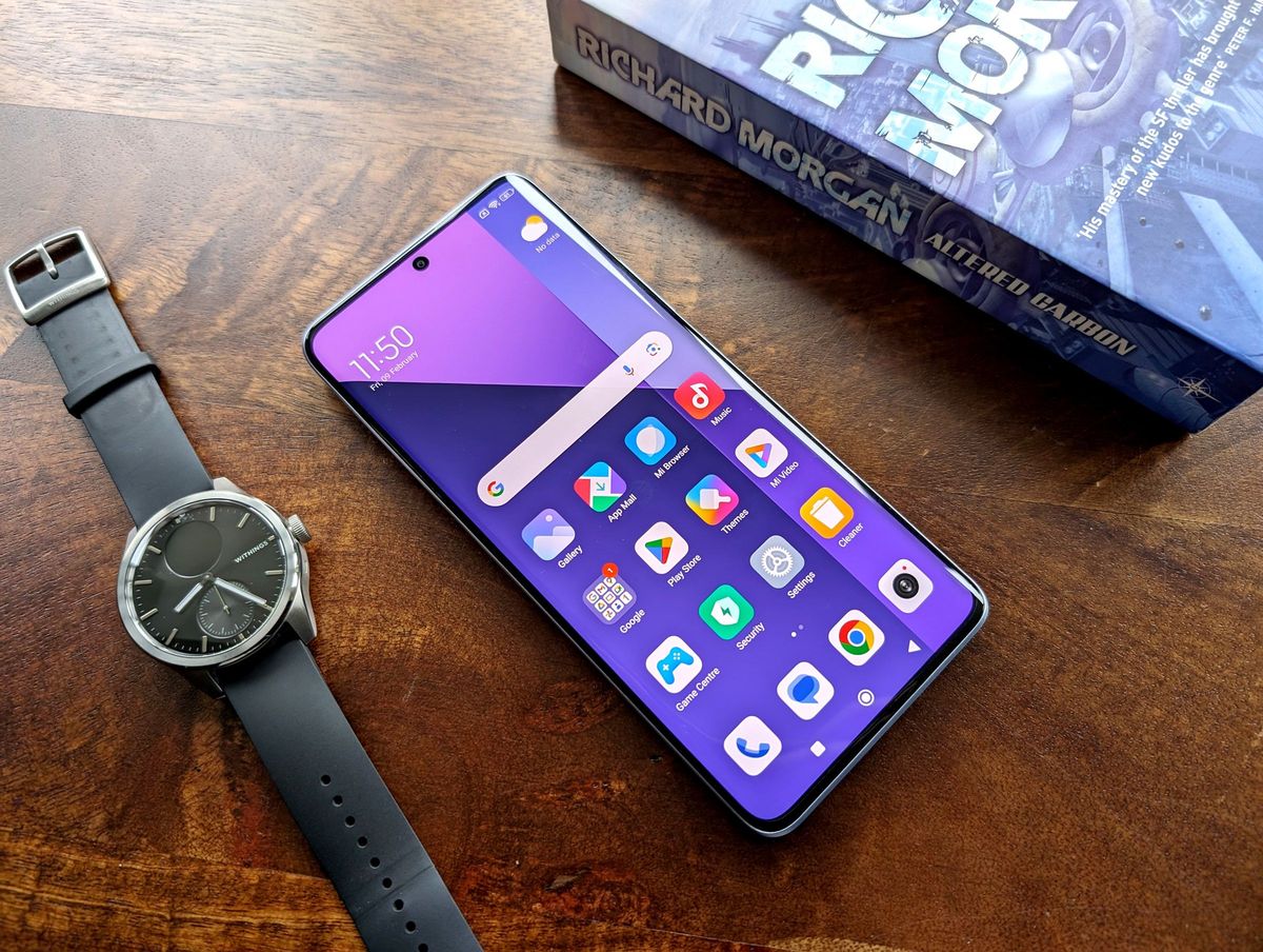 Xiaomi Redmi Note 15 Unggul dengan Layar AMOLED 120Hz dan Baterai Besar