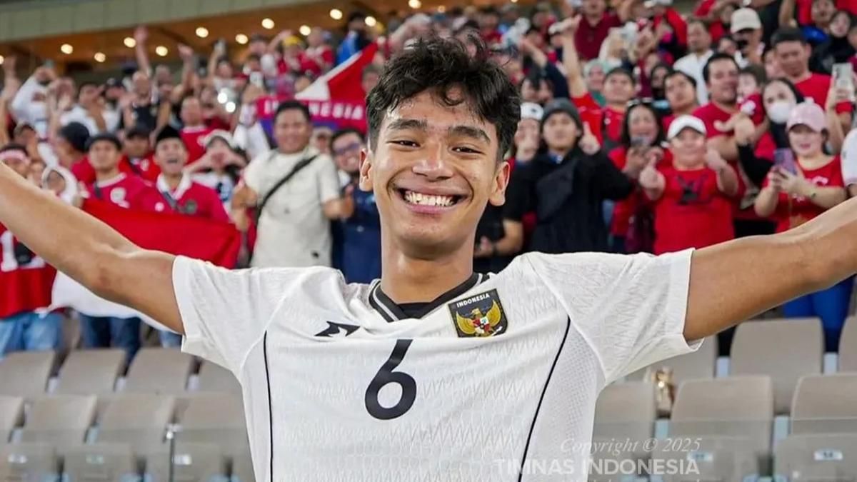 Paul Munster Puji Debut Evandra Florasta pada Laga Kontra Persis Solo