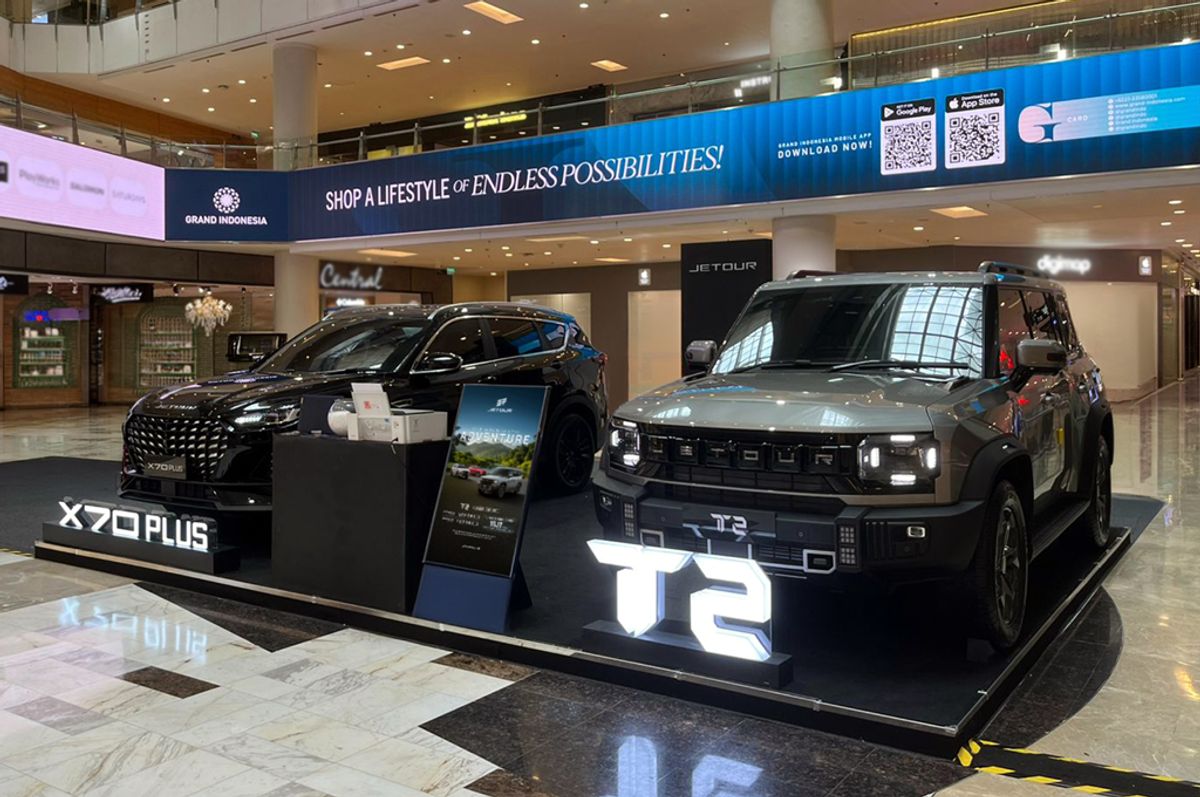 Jetour Perkenalkan SUV Unggulan T2, Dashing, dan X70 Plus di Mall Elit
