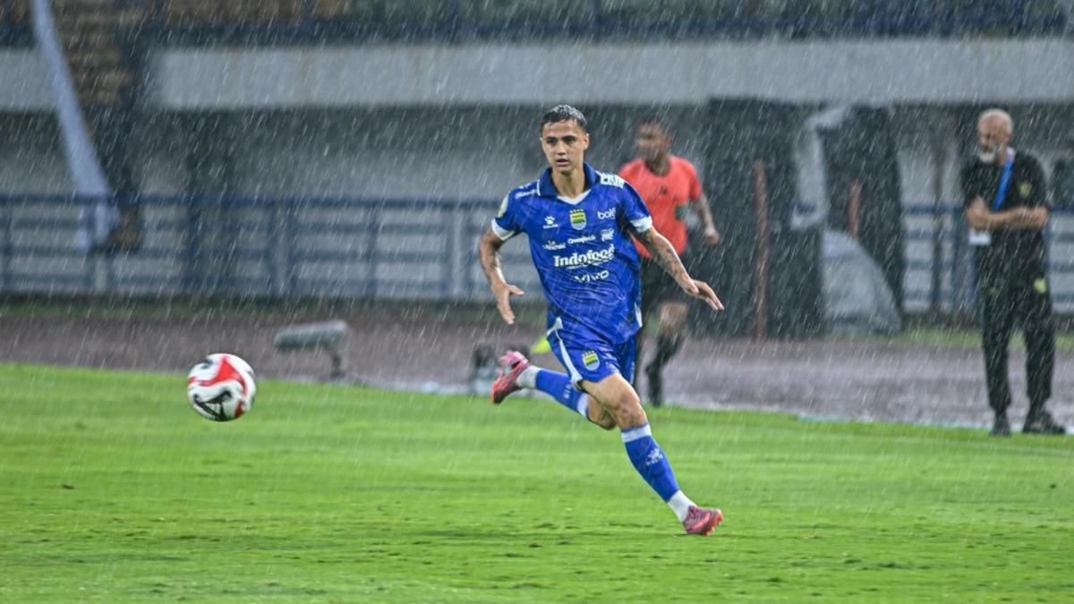 Persib Bandung Siapkan Fokus Penuh Jelang Hadapi Dewa United