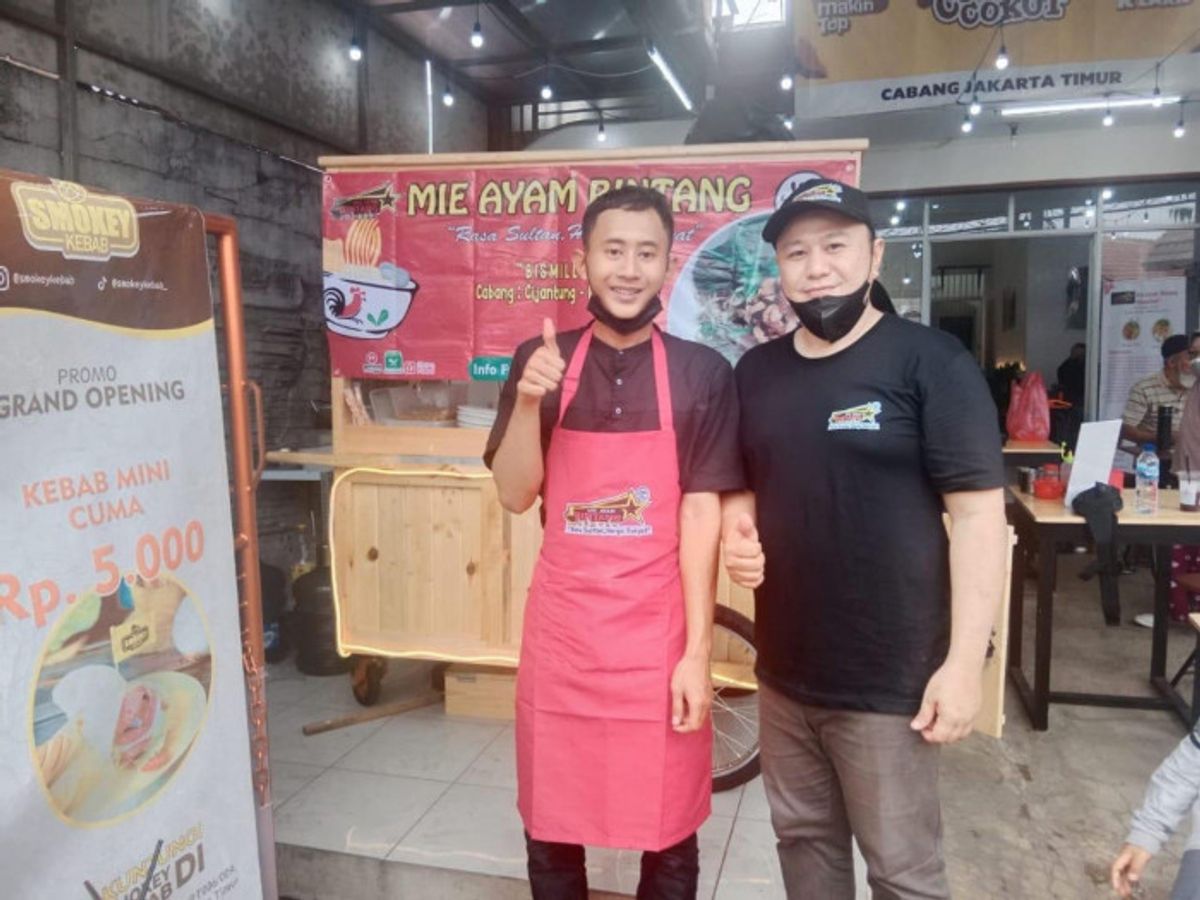 Daniel Kembangkan Bisnis Mie Ayam Bintang Melalui Sistem Waralaba Teruji